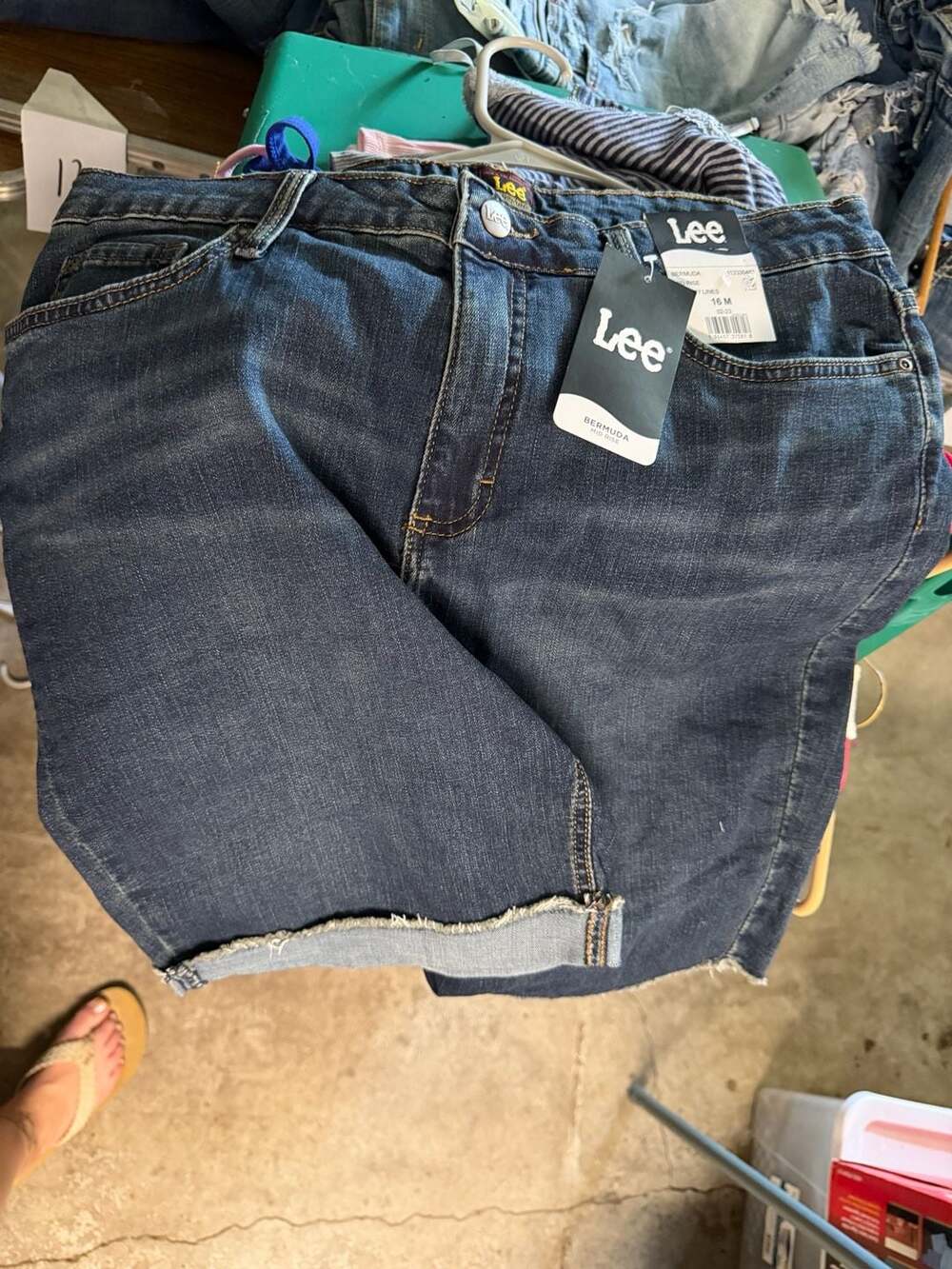 Lee Women's Bermuda Mid Rise Stormy Lines Shorts Size 14 M